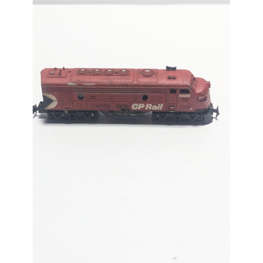 Atlas Vintage CP Rail 1405 N Scale Diesel Locomotive Engine Red Made in Austria